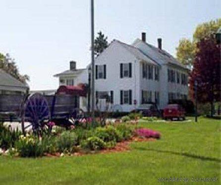 Quaker Inn & Conference Center - photo 2