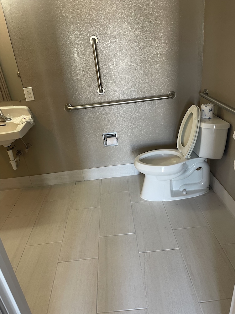 Motel 6 Denton Tx Unt - photo 16