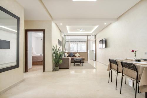Centre Ville de Tanger proche de la Plage et Gare — 4-Star Luxury Hotel in Tangier, Morocco