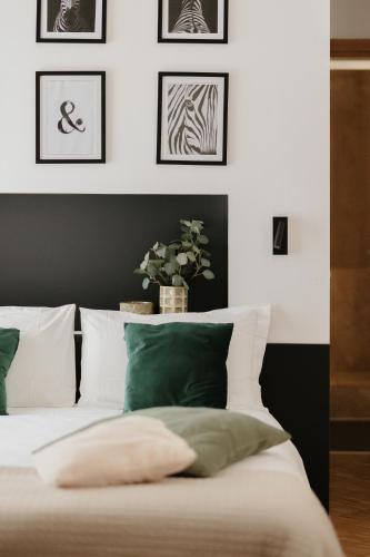 Residence Degli Aranci — 4-Star Luxury Hotel in Ancona, Italy
