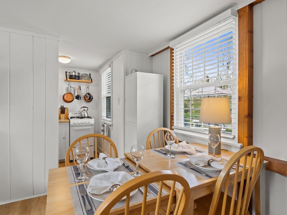 The Seagrove Suites & Guest Rooms - photo 21