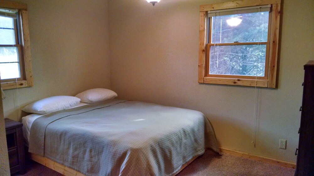 Acorns Resort - photo 23