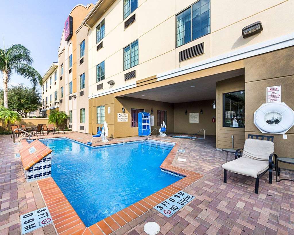 Comfort Suites McAllen Airport and La Plaza Mall - photo 18