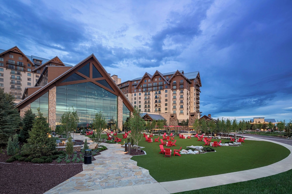 Gaylord Rockies Resort & Convention Center - photo 51