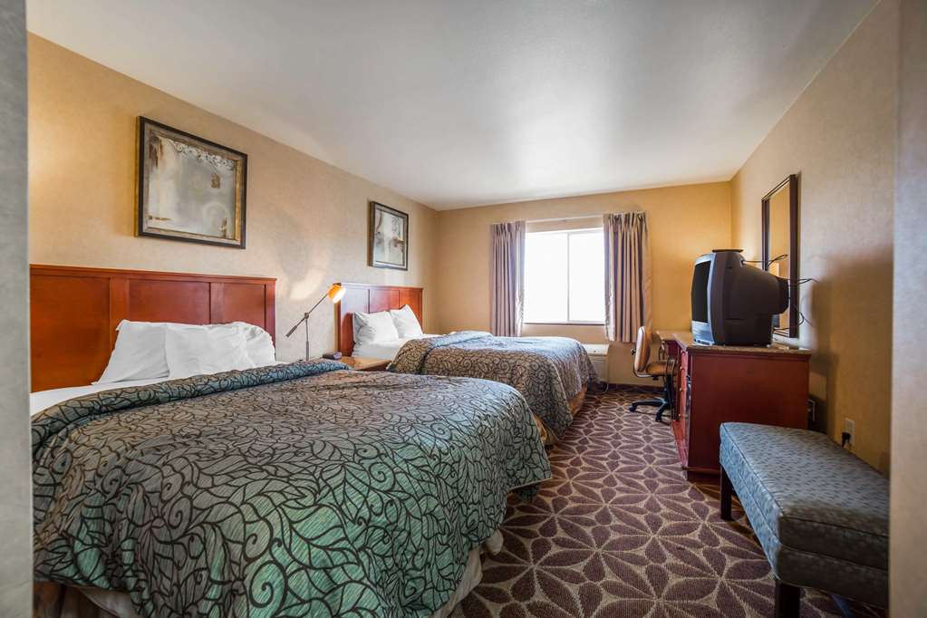 Rodeway Inn & Suites Nampa - photo 9