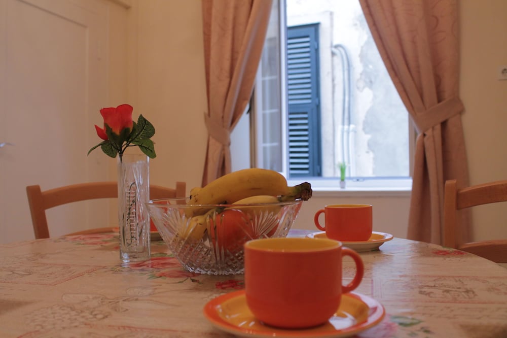 Apartments Nerio