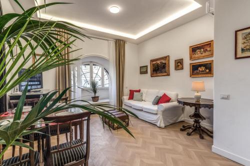 Belle Arti Home — 4-Star Luxury Hotel in Rome, Italy