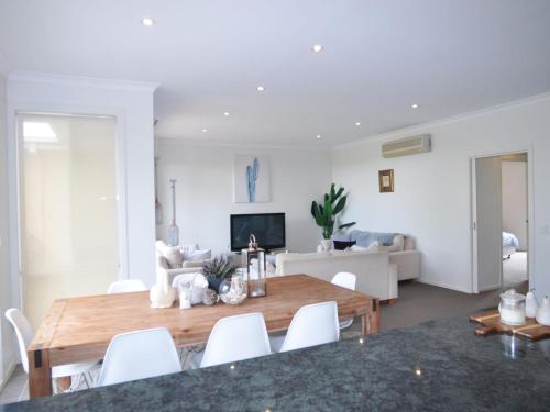Sandpiper 3 Close to Town and Beach — hotel in Inverloch