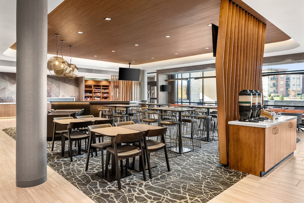 Springhill Suites By Marriott Menomonee Falls - photo 21