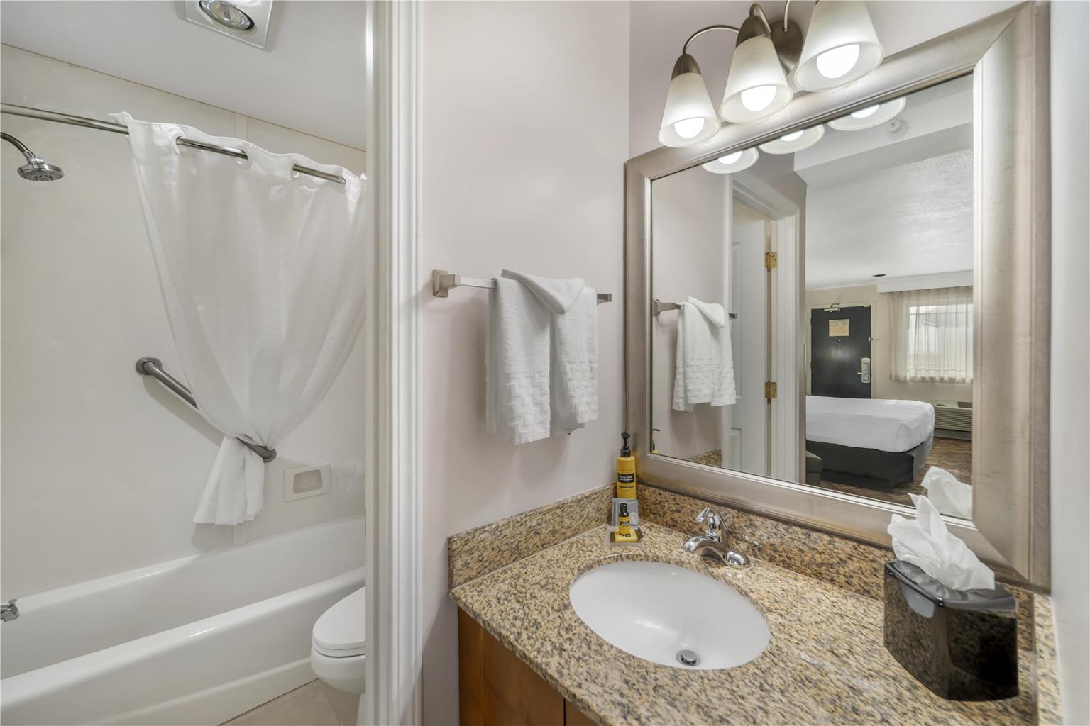 Best Western Plus Northwoods Inn - photo 57