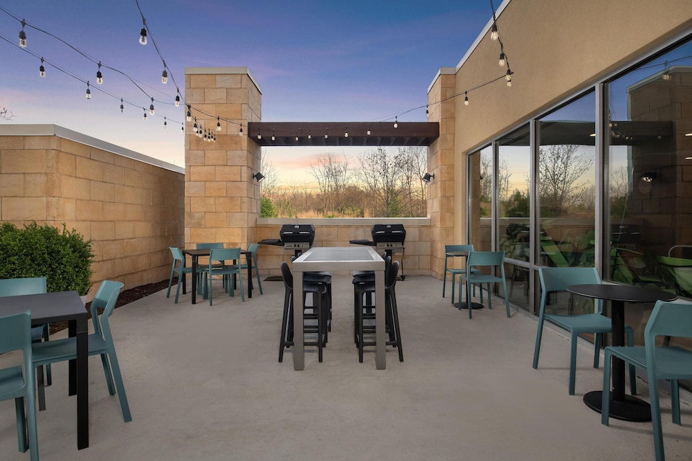 Home2 Suites by Hilton Nashville Airport - photo 38