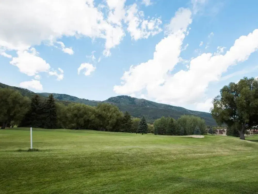 Park Avenue Condominiums Park City Resort Lodging - photo 17