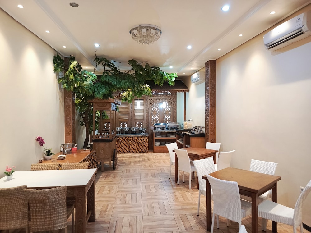 Java Capsule Hotel - carbon neutral hotel in Malang