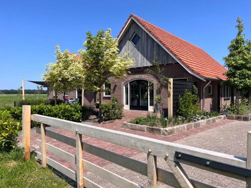 Vakantiewoning T Veldzicht — Rossum