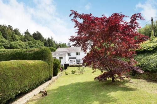 Jarrah — 4-Star Luxury Hotel in Barnstaple, United Kingdom