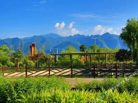 Taibai Mountain Hot Spring Hotel in Baoji, People's Republic of China