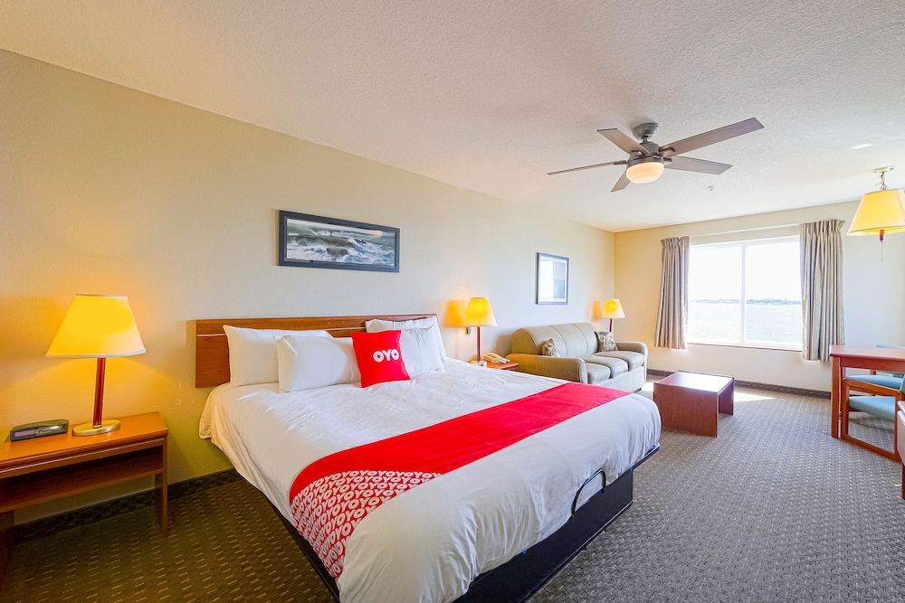 Siletz Bay Beachfront Hotel by OYO Lincoln City - photo 53