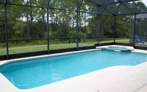 #399 Dreamlike 6 Bed Villa with South Westerly facing pool — 4-Star Luxury Hotel in Davenport, United States