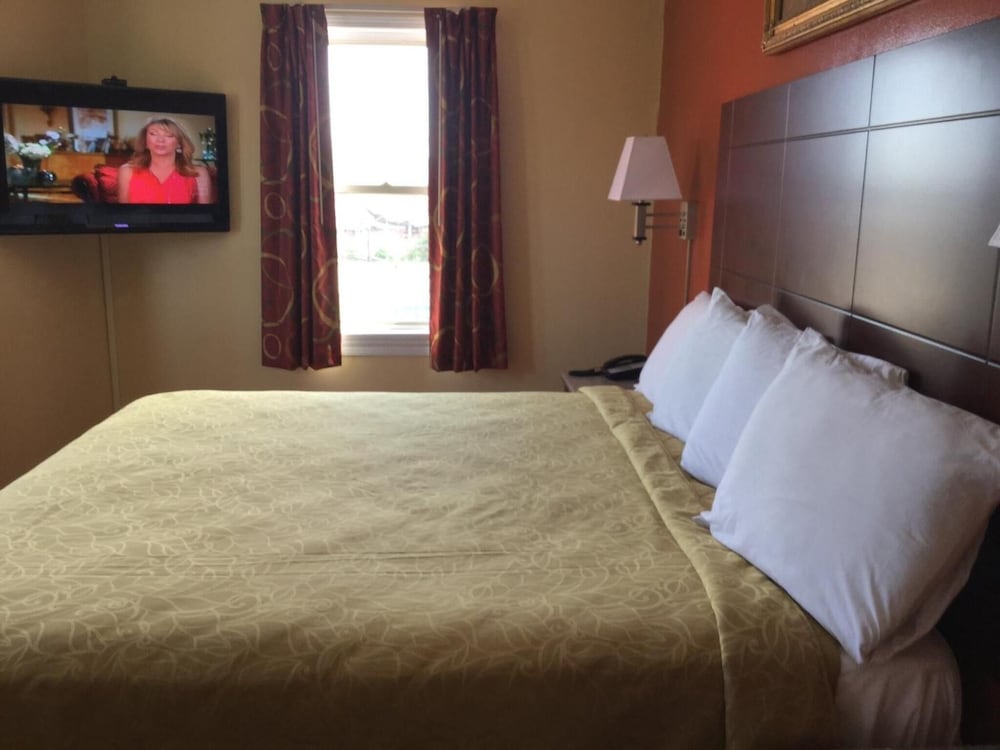 Red Carpet Inn Bridgeton Vineland - photo 16