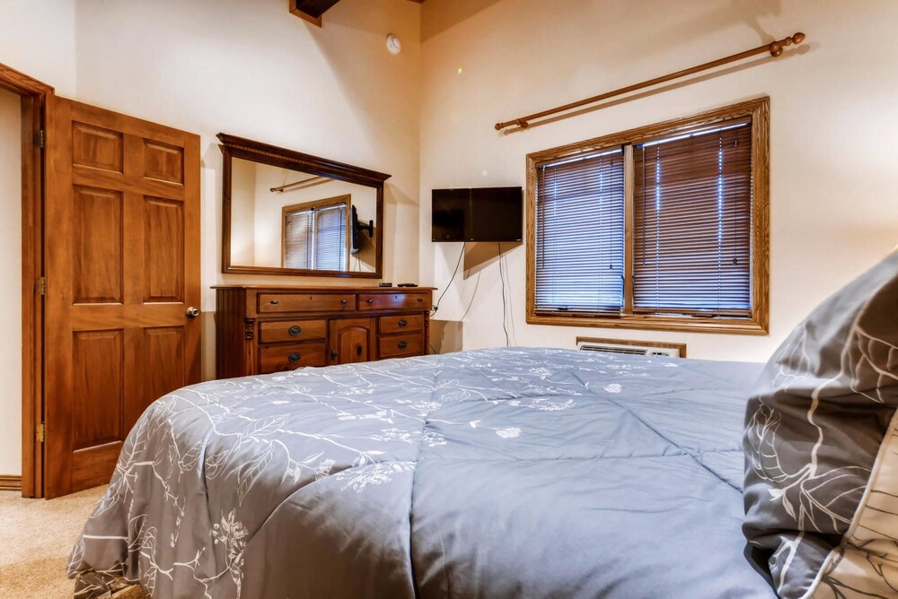 The Phoenix by Steamboat Resorts - photo 16