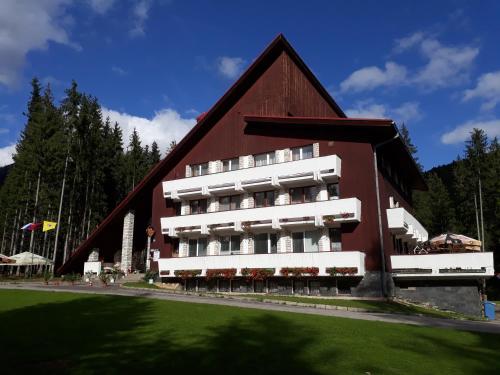 Chata Tale Dom Horskej Sluzby in Brezno, Slovakia