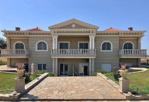 Villa Dimitri Beach House — 4-Star Luxury Hotel in Alexandroupoli, Greece