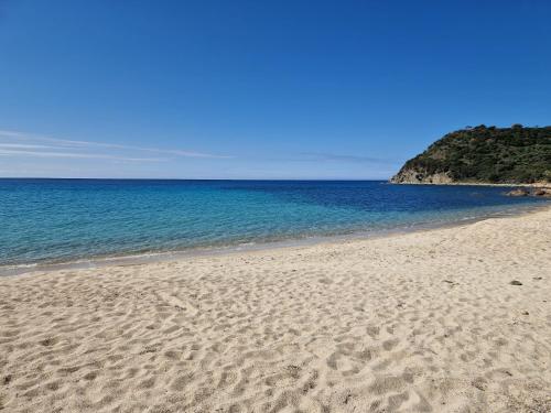 Villa dei Pirati sulla spiaggia di Campus — 4-Star Luxury Hotel in Villasimius, Italy
