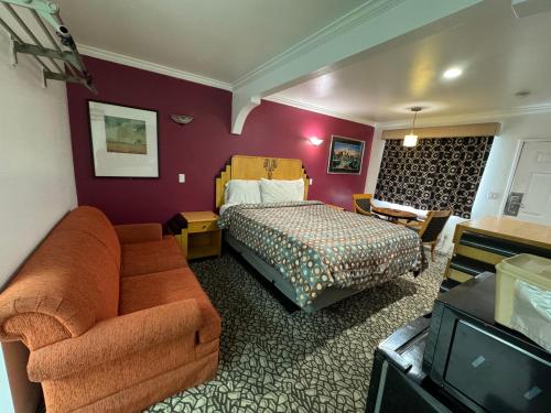 El Dorado Motel - photo 12
