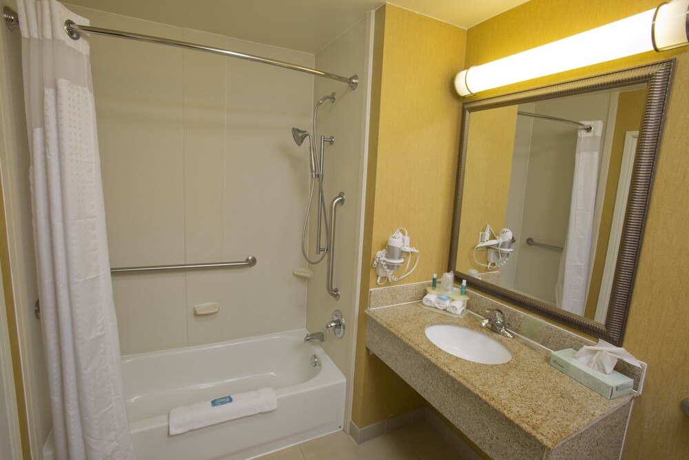 Holiday Inn Express New Albany by IHG - photo 9
