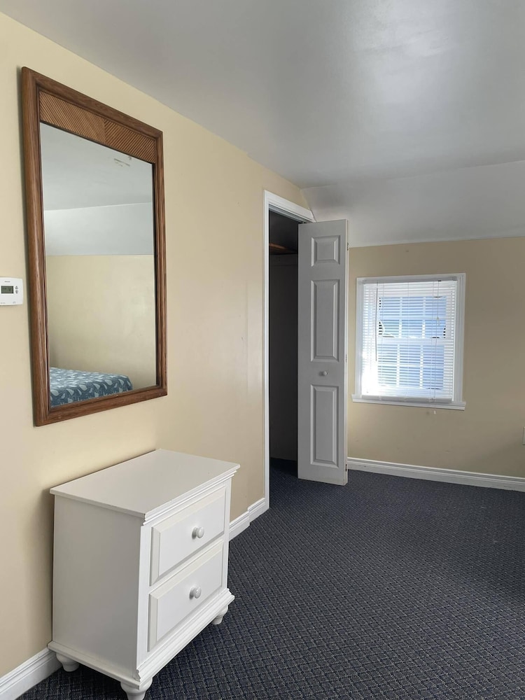 Grand Beach Inn - photo 14