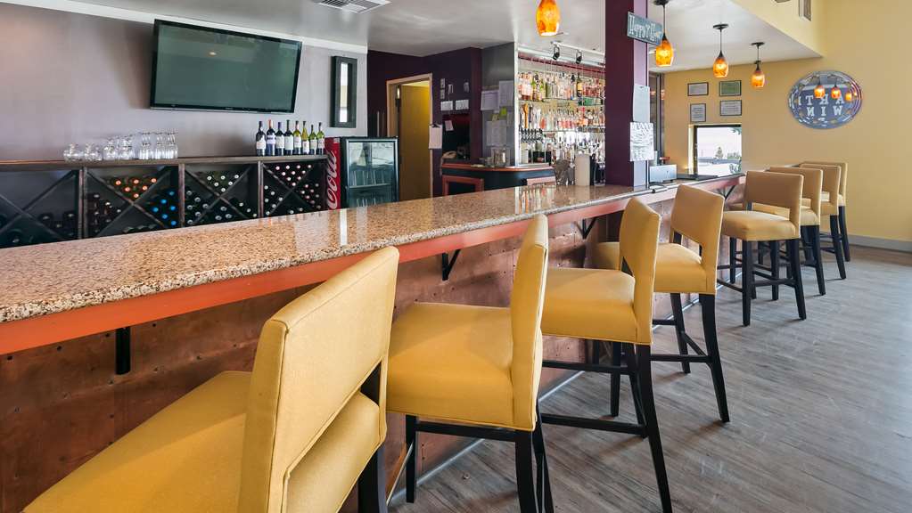 Best Western Plus Silverdale Beach Hotel - photo 26