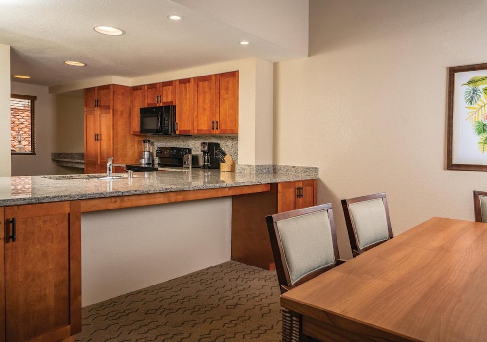 Kona Coast Resort by VRHost - photo 7