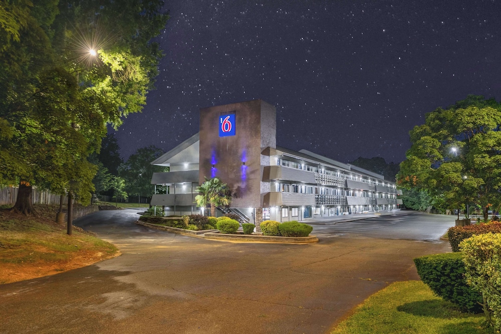 Motel 6 Charlotte NC Coliseum - photo 24