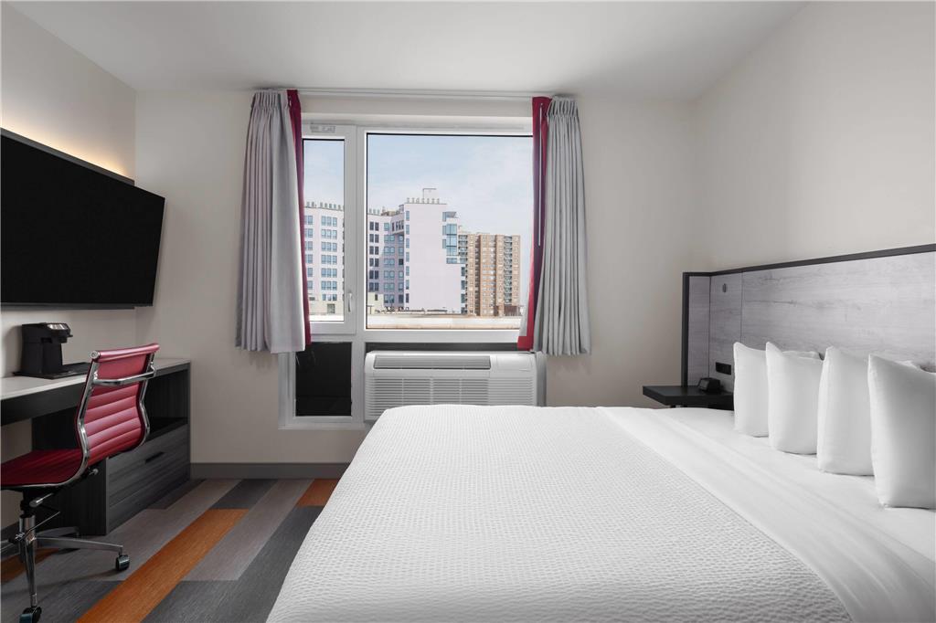 Ramada by Wyndham Brooklyn Near Flatbush - photo 18