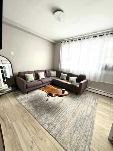 Modern Apartment 3BR 1BD West New York 15 minutes to NYC — 4-Star Luxury Hotel in West New York, United States