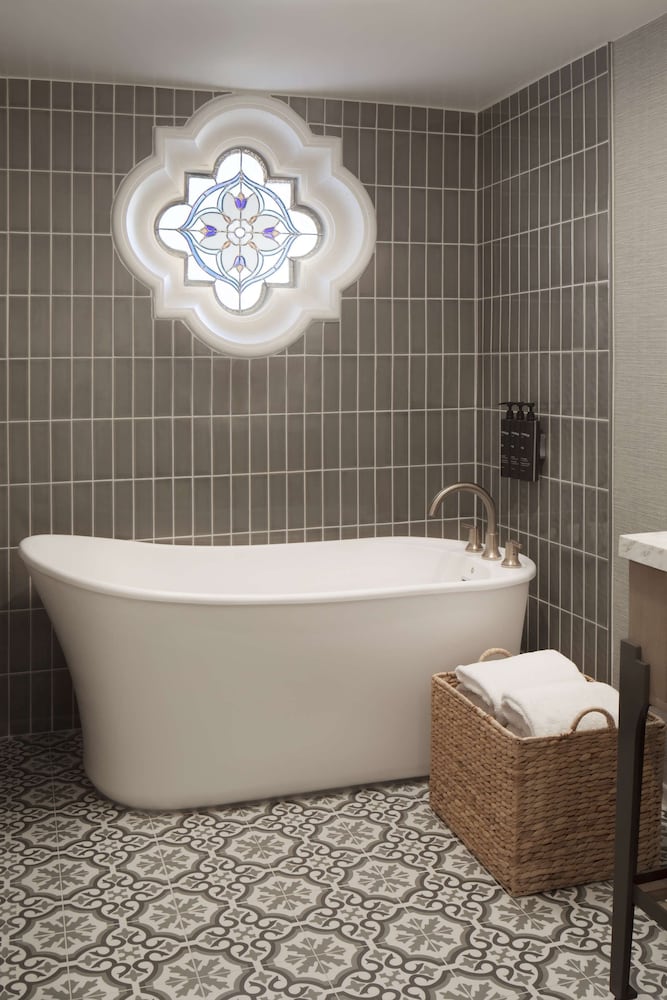 The Scottsdale Resort & Spa Curio Collection by Hilton - photo 27