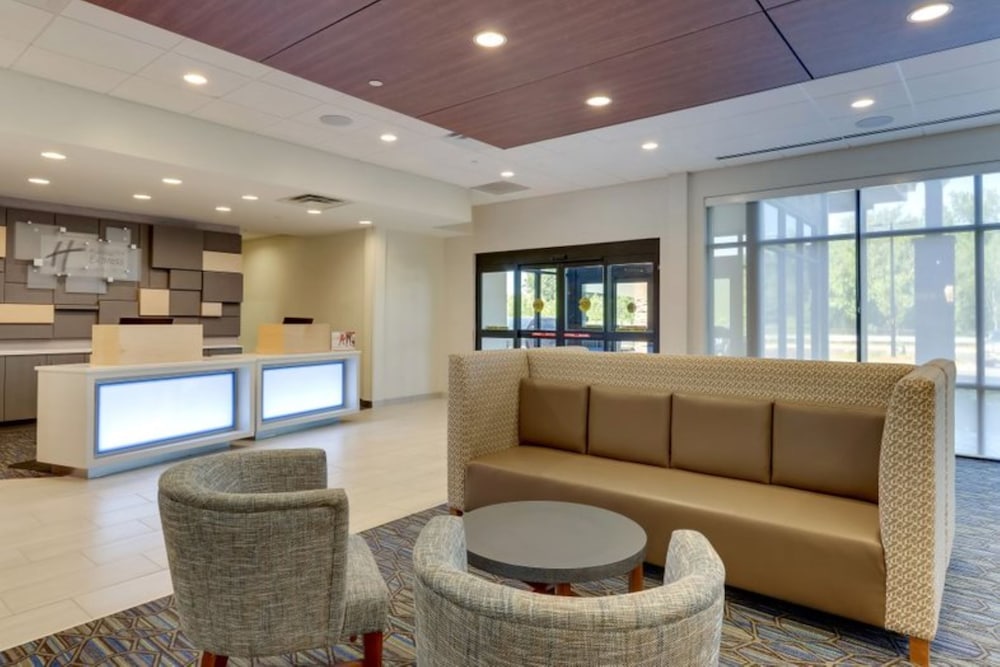 Holiday Inn Express & Suites Winston Salem Sw Clemmons by IHG - photo 77