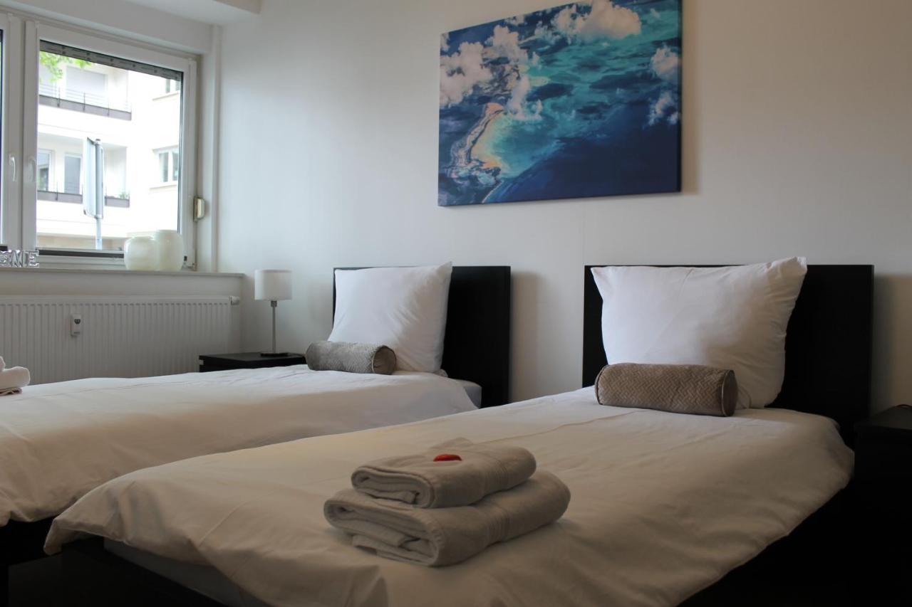 Zimmer mitten in der Stadt 400 Meter zum Bahnhof in Paderborn, Germany