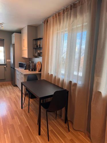 LL Properties L19 Stylish Lux