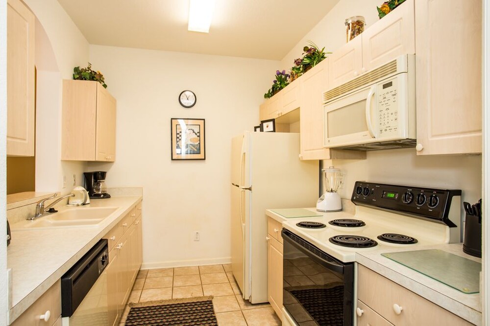 Windsor Palms Resort 8101 Three Bedroom Villa - photo 17