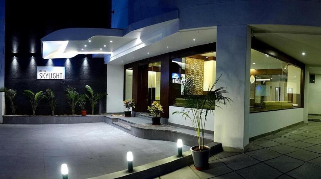 Hotel Skylight in Vadodara, India