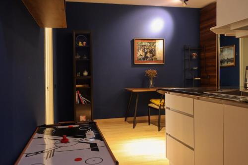 Stylish 2BR Apt in Vake Central Tbilisi By Wehost