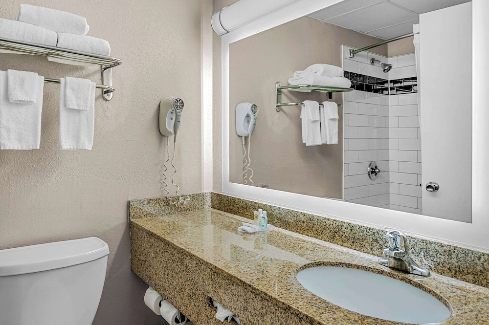 Quality Inn Jessup Columbia South Near Fort Meade - photo 19