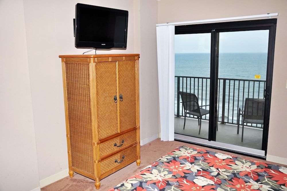 Springs Towers Unit 1003 - photo 13