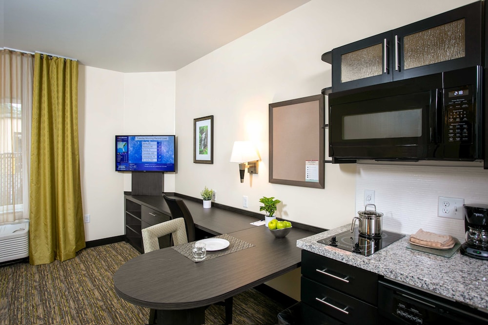 Candlewood Suites Jacksonville Mayport by IHG - photo 9