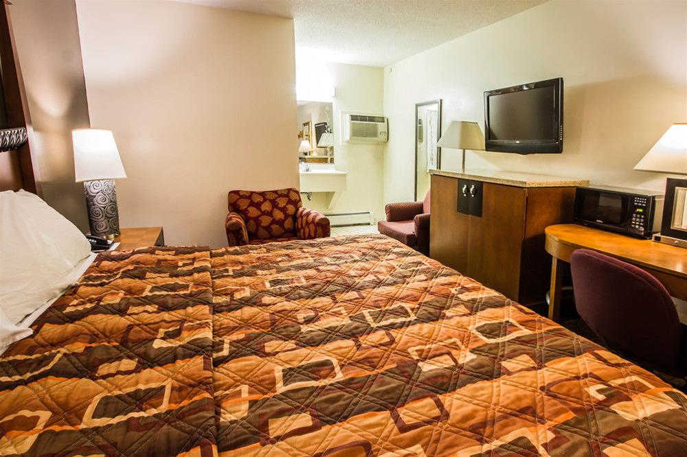 EOD Surestay Hotel by Best Western Tonawanda - photo 18