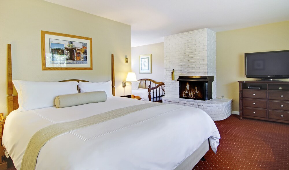 Svendsgaard's Inn - photo 42