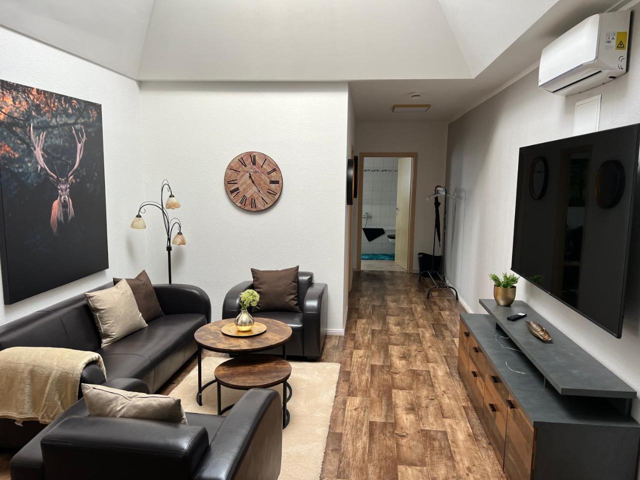 Apartment Zur Alten Post — 4-Star Luxury Hotel in Osterburg, Germany