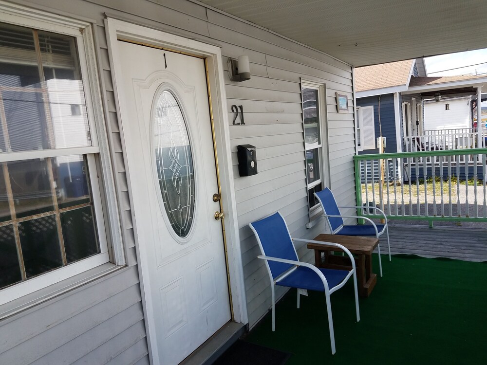 Nautical Motel and Suites - photo 84
