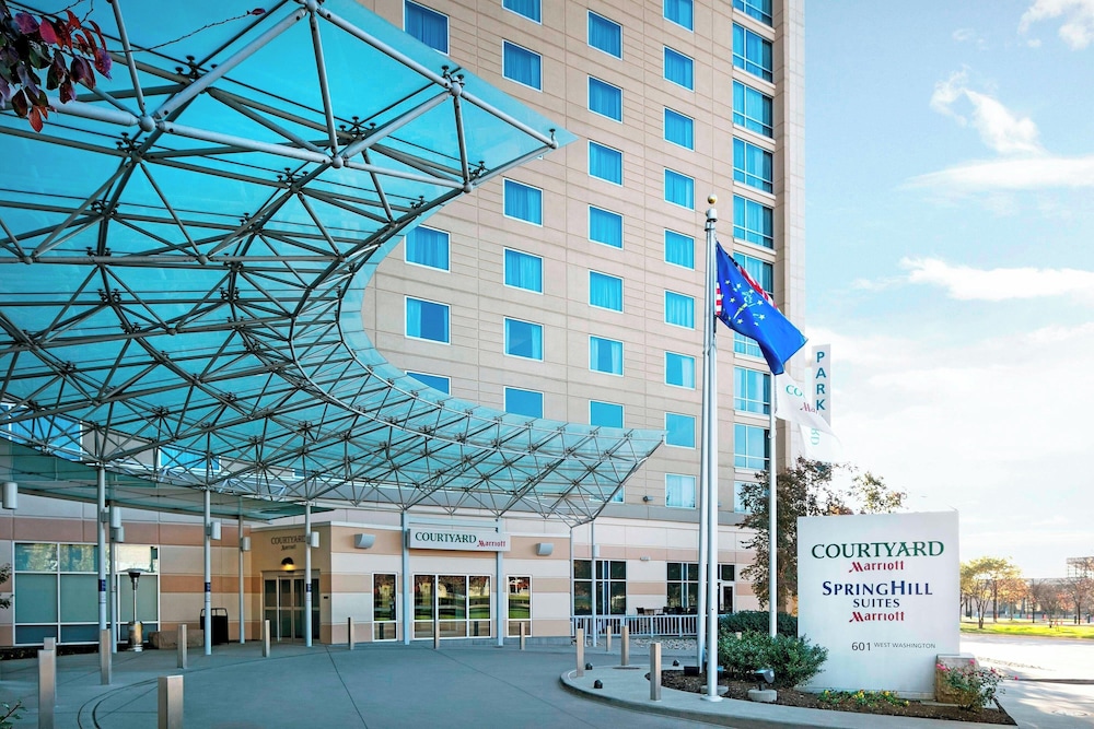 Courtyard by Marriott Indianapolis Downtown - photo 46